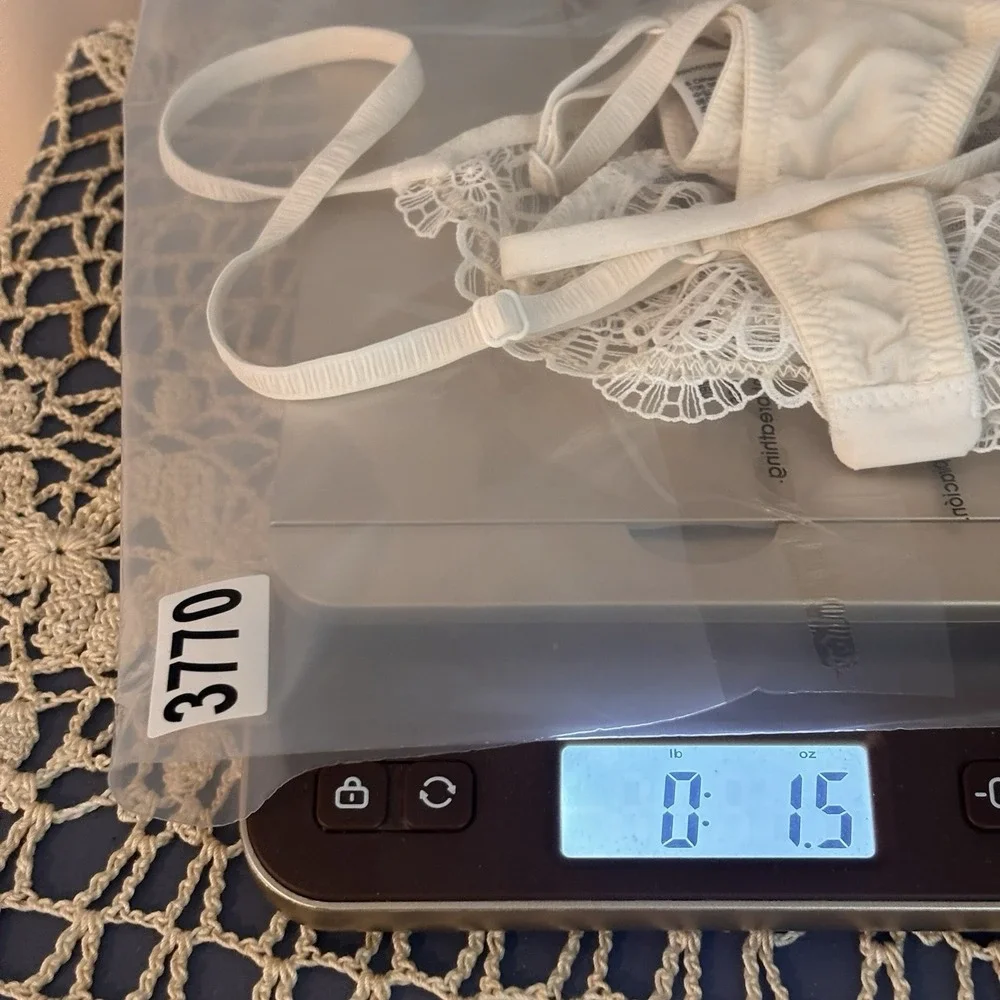 & Other Stories Women's White Lace Sheer Underwire Brakette Size 34 C Sexy EUC